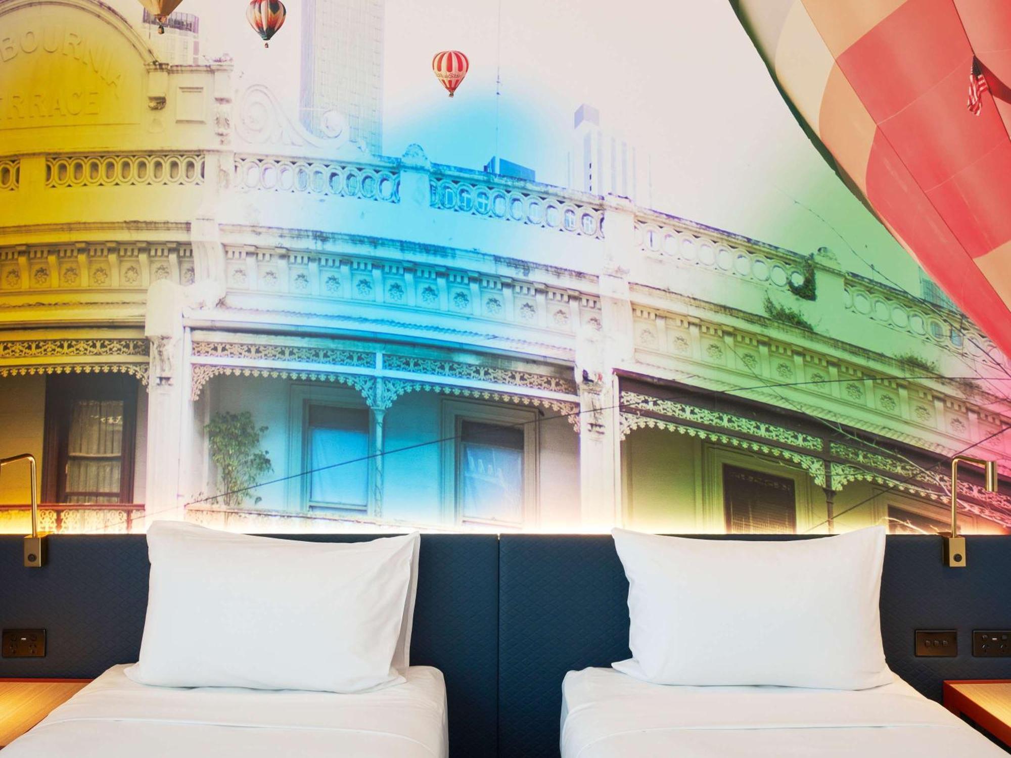 Отель Ibis Styles Melbourne Airport Экстерьер фото