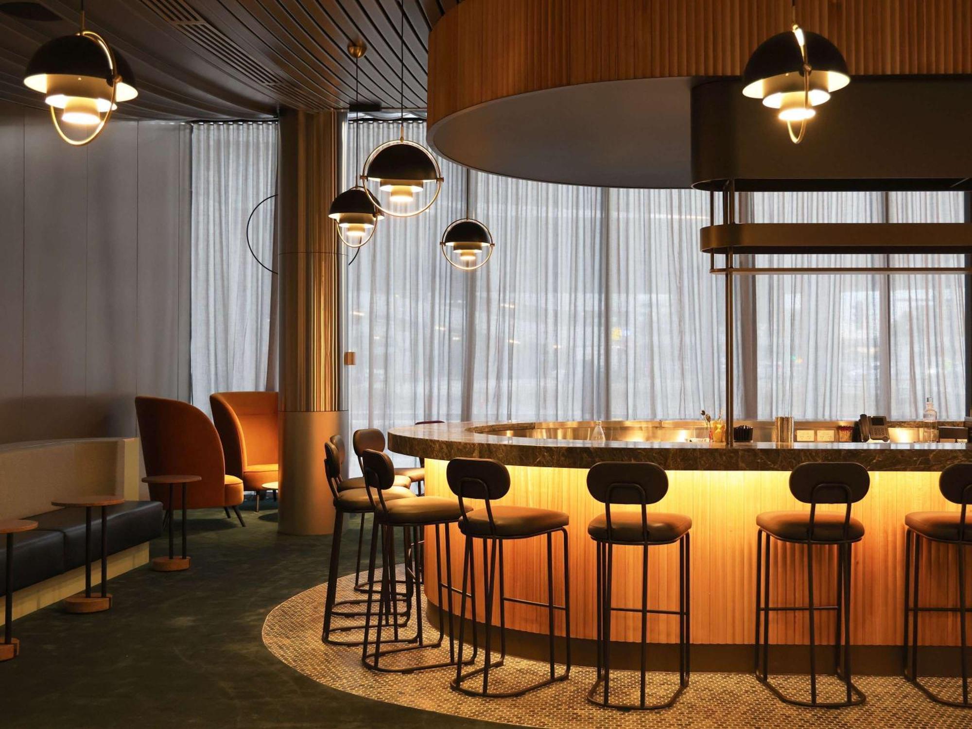 Отель Ibis Styles Melbourne Airport Экстерьер фото